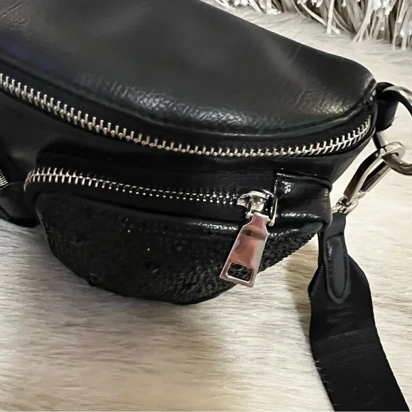 MADDEN NYC Womens Embellished Multi Pocket Fannypack Crossbody Vegan Belt Bag - Picture 5 of 15